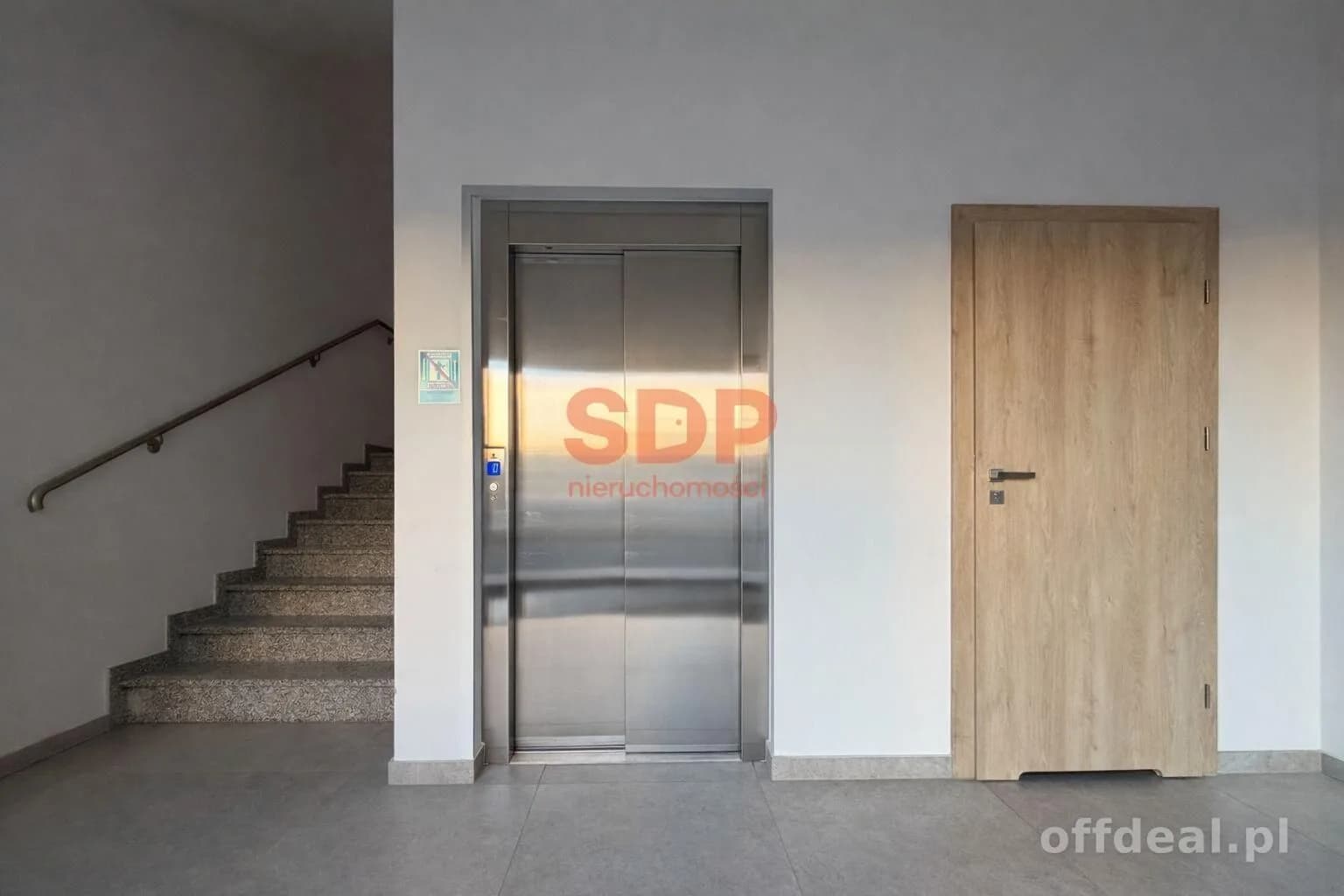 bien commercial à louer à Świdnica | 260 m²