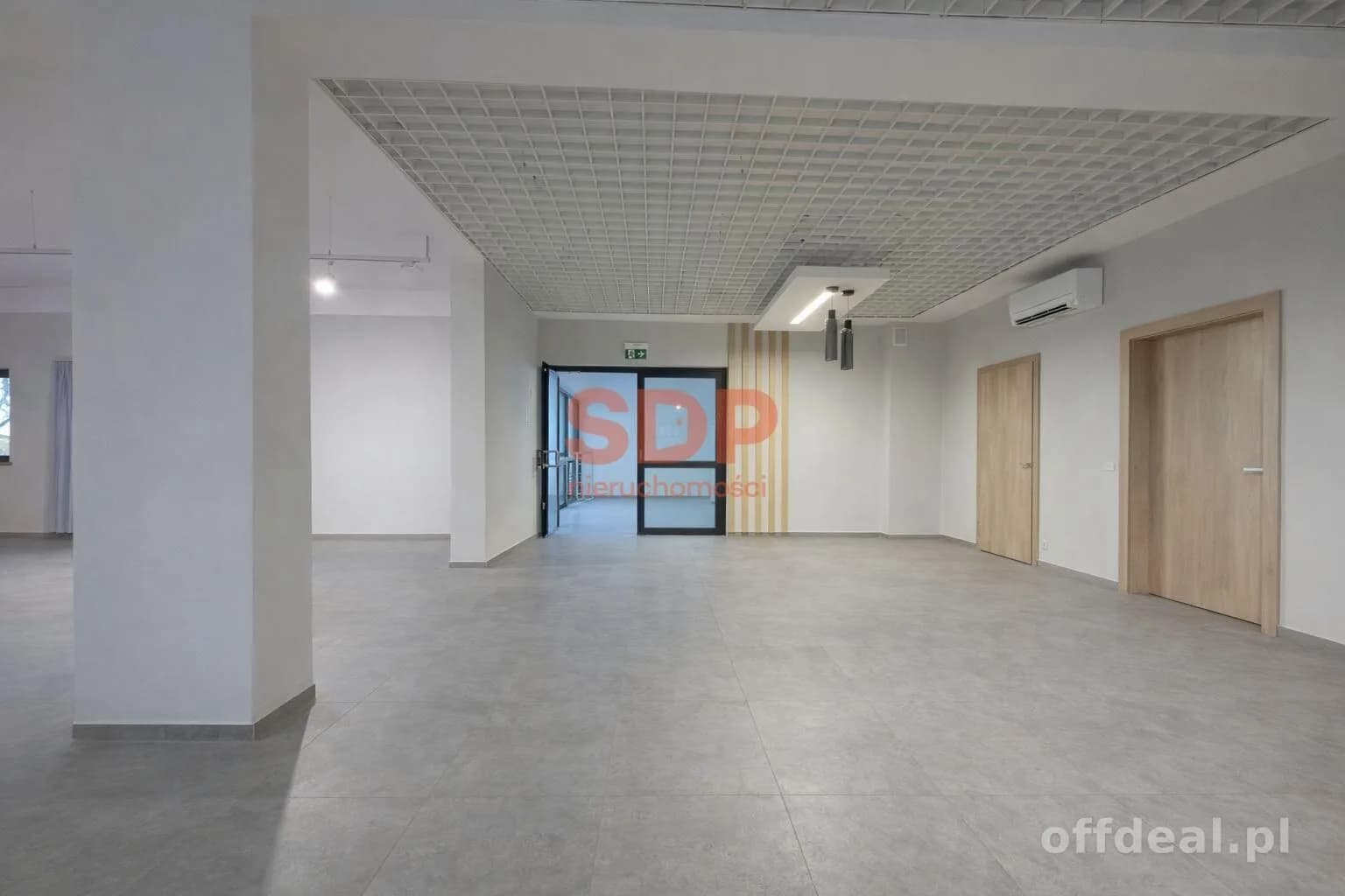 bien commercial à louer à Świdnica | 260 m²