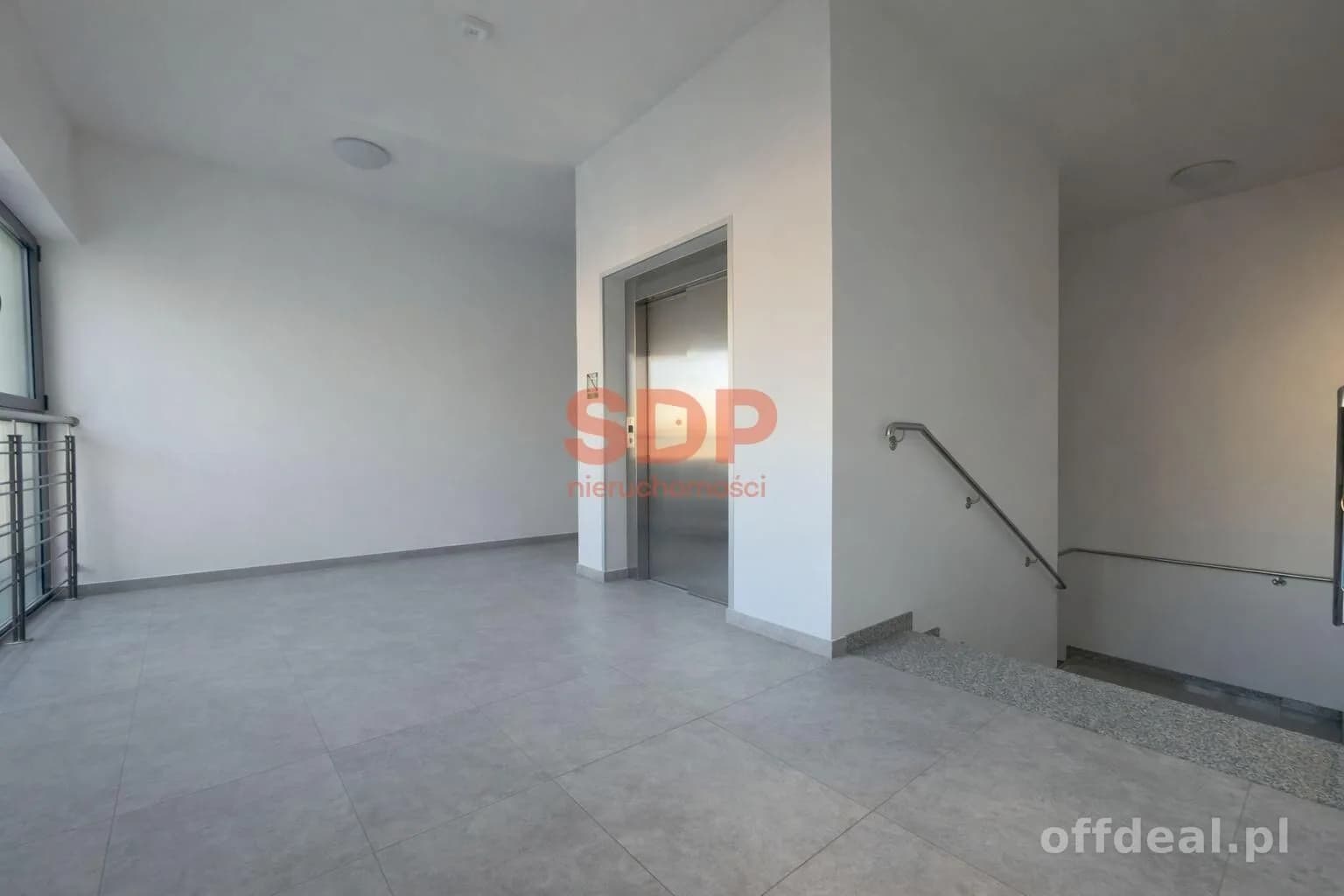 bien commercial à louer à Świdnica | 260 m²
