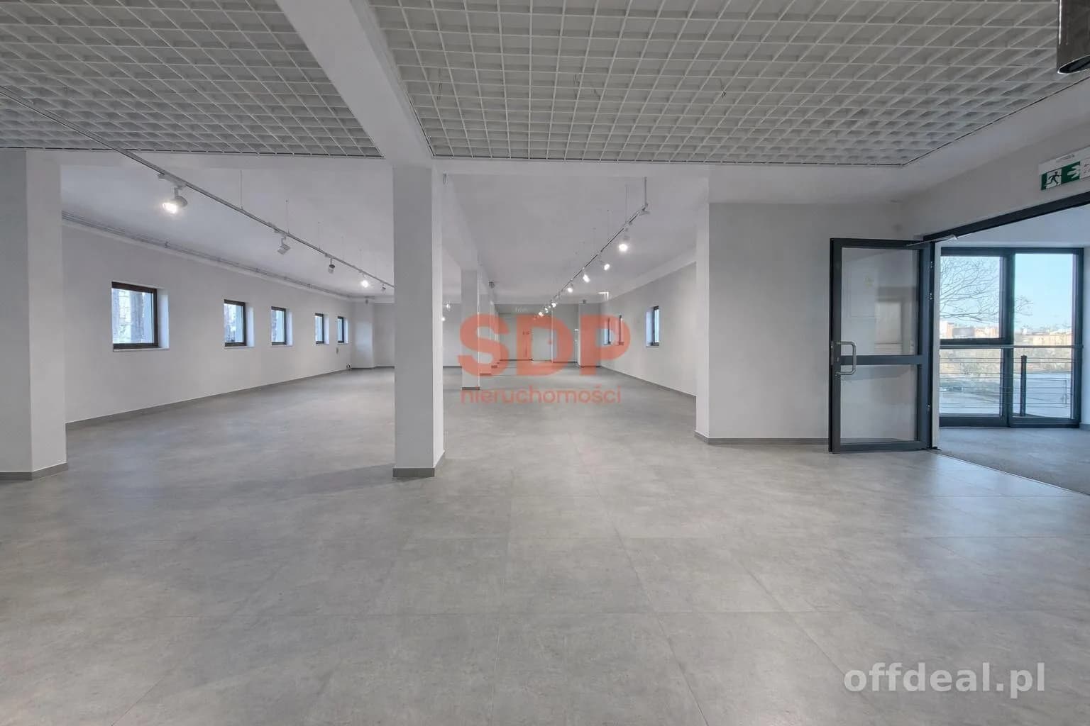 bien commercial à louer à Świdnica | 260 m²