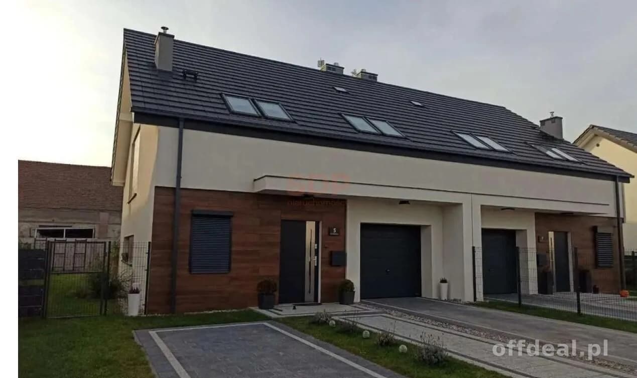 plot for sale in Zębice | 40,085 m²
