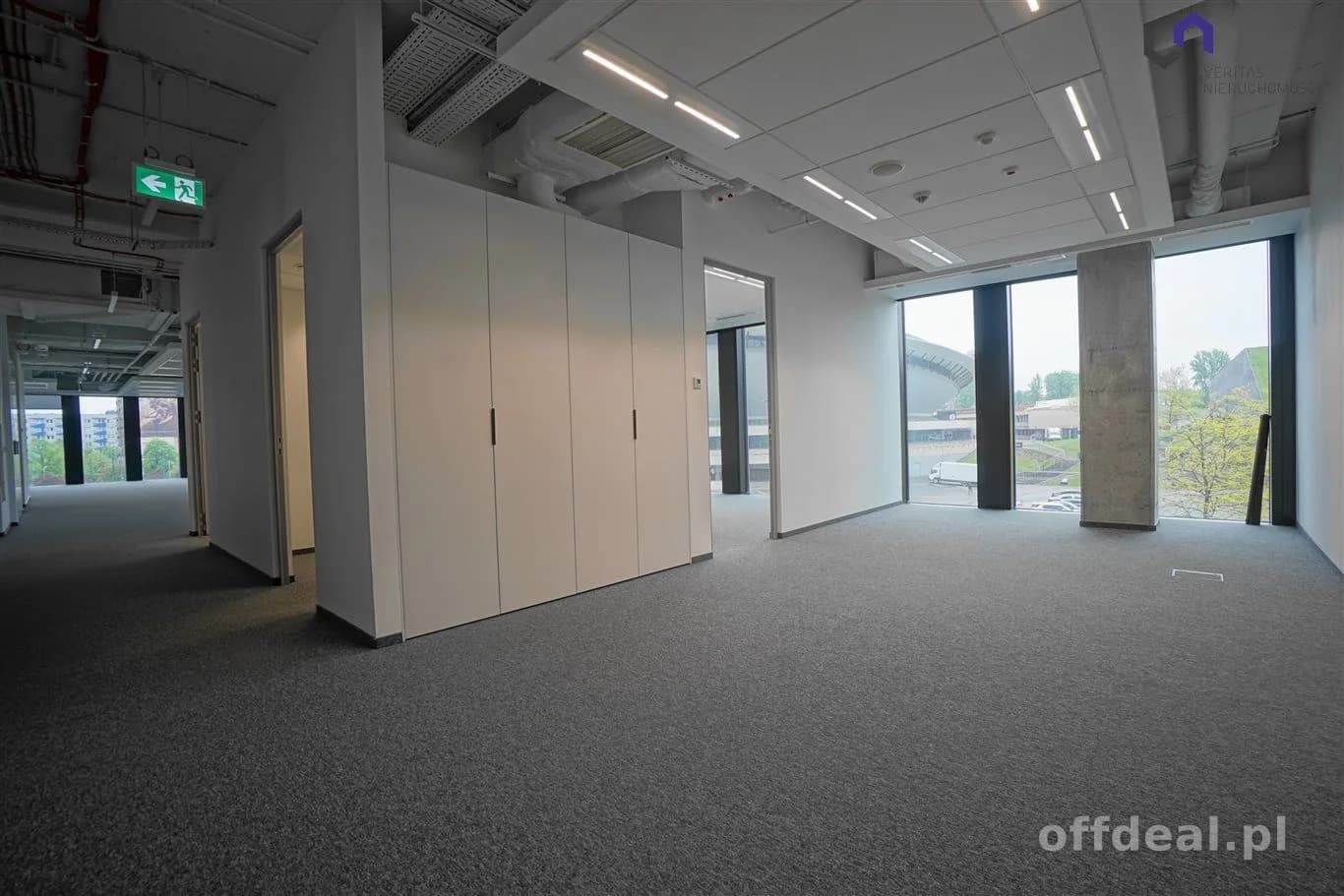 bien commercial à louer à Katowice, Centrum | 616 m²