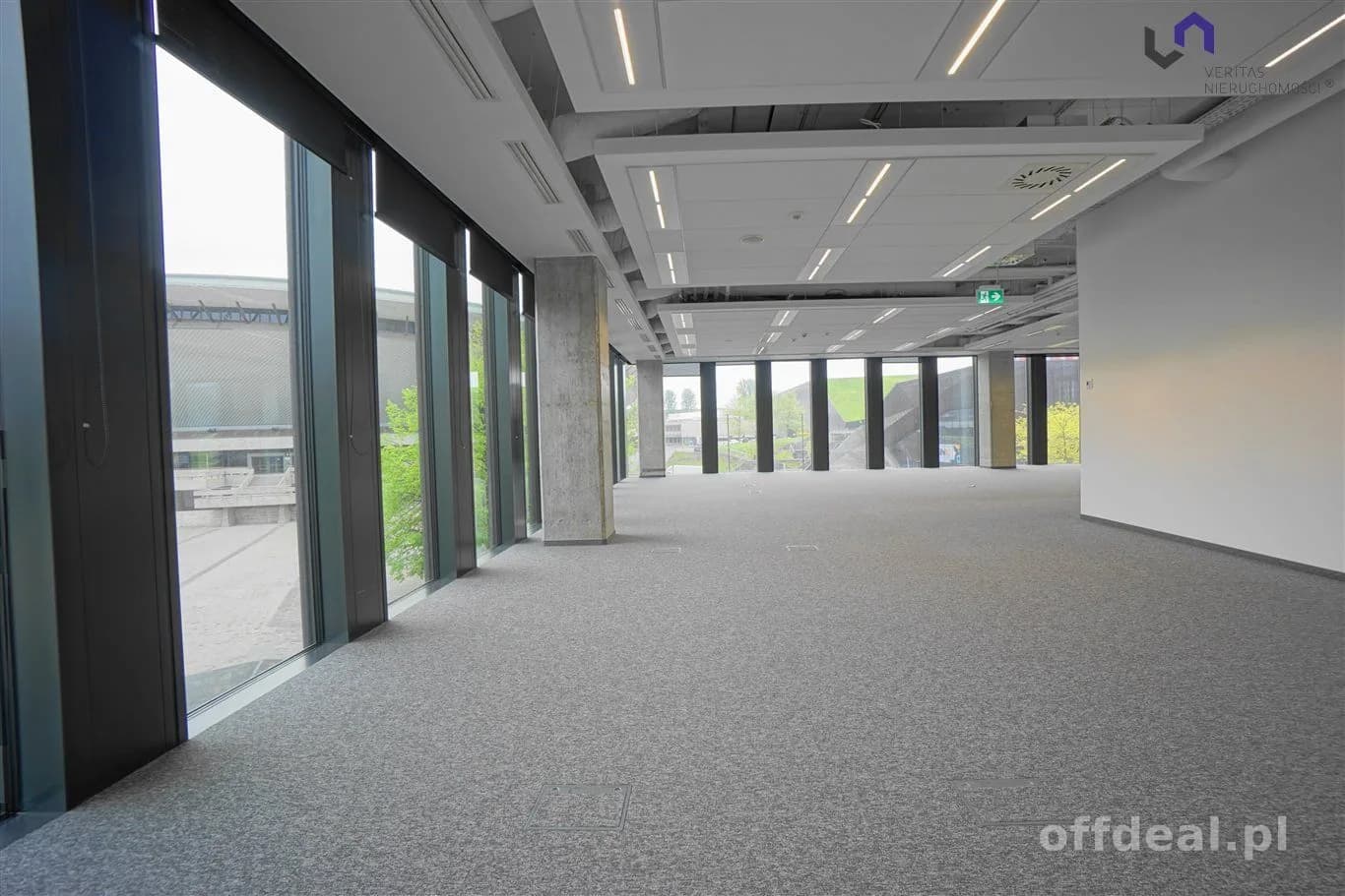 bien commercial à louer à Katowice, Centrum | 616 m²