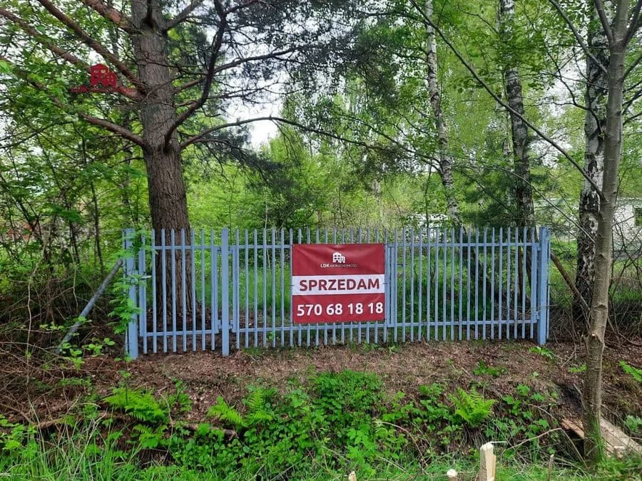 Atrakcyjna działka 6 km od plaży w Białogórze