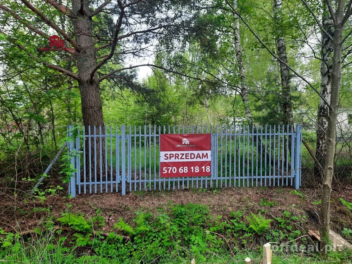 Atrakcyjna działka 6 km od plaży w Białogórze