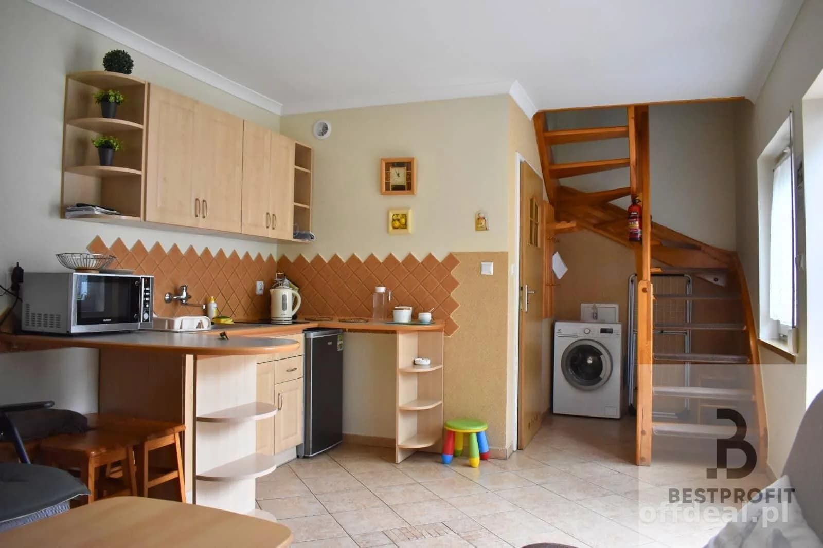 Dochodowa nieruchomość nad morzem Dębina, Rowy