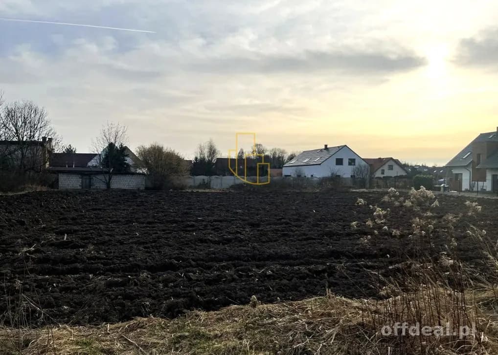plot for sale in Żerniki Wrocławskie