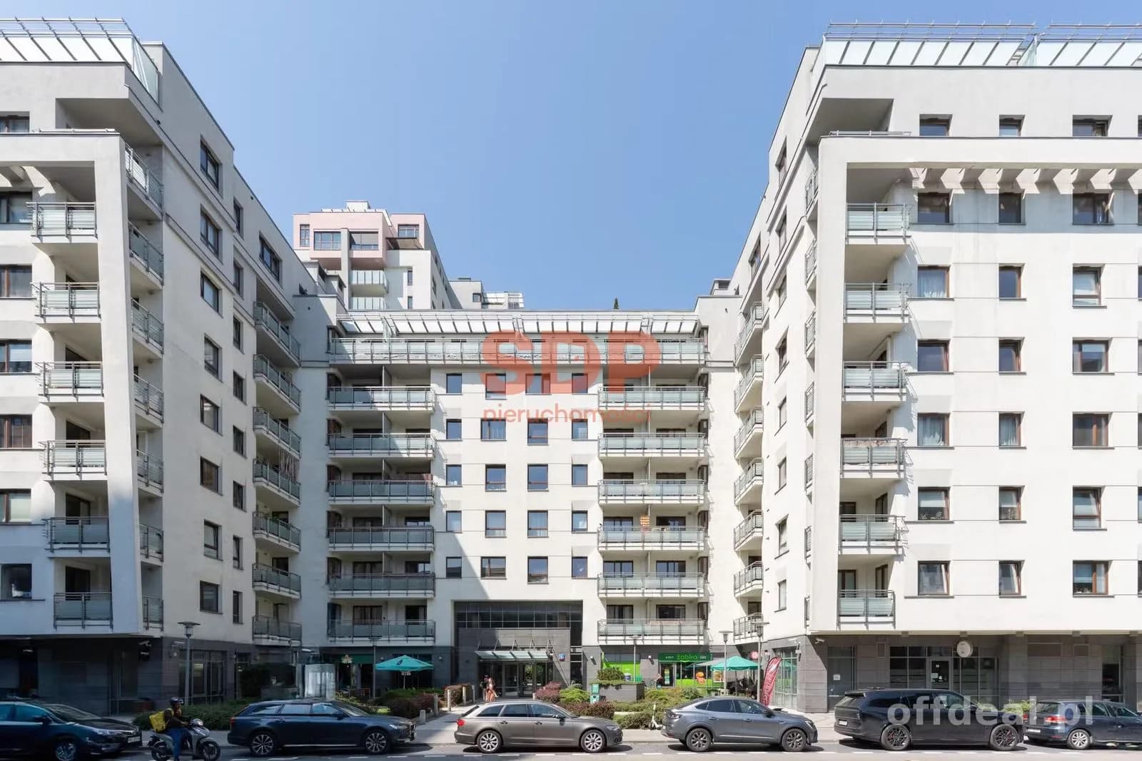 Rondo Daszyńskiego • apartamentowiec • taras • 2009 • 2 pok, 45,6 mkw