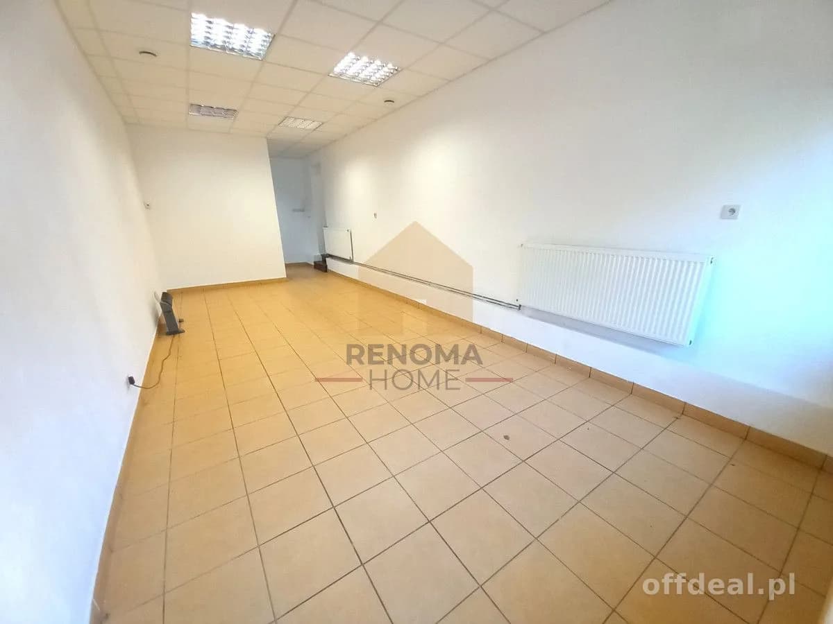 4-room commercial property for sale in Żarów | 49.2 m²