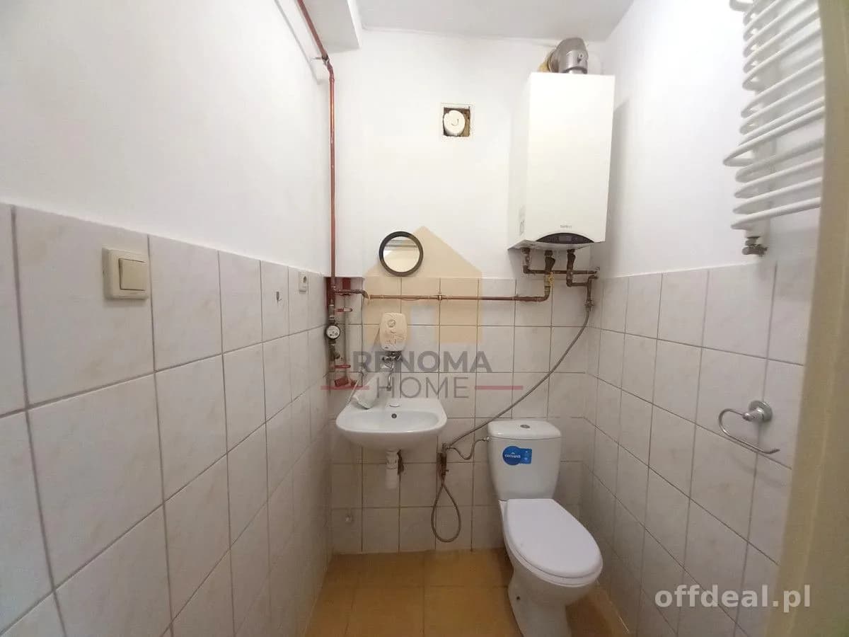 4-room commercial property for sale in Żarów | 49.2 m²