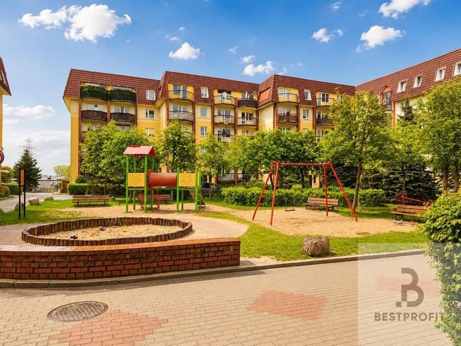 Kawalerka z balkonem ul. Mochnackiego Słupsk| II p