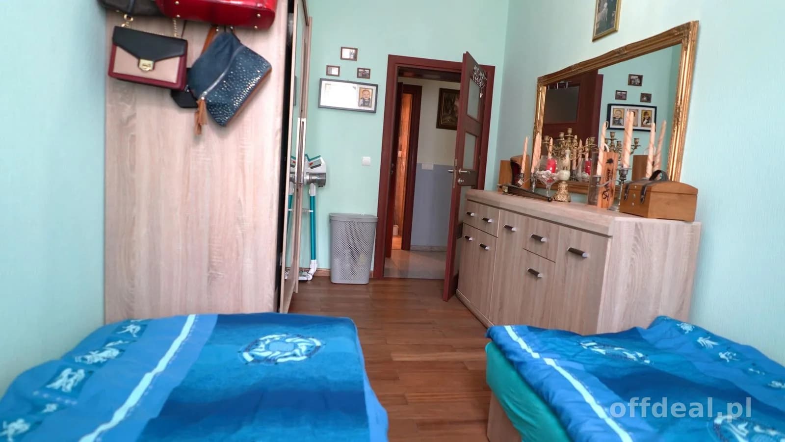 Kołobrzeg Jedności Narodowej 3 pok. piętro 1