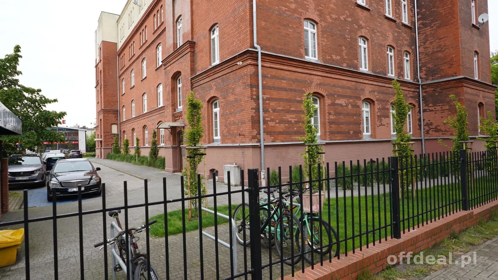 Kołobrzeg Jedności Narodowej 3 pok. piętro 1