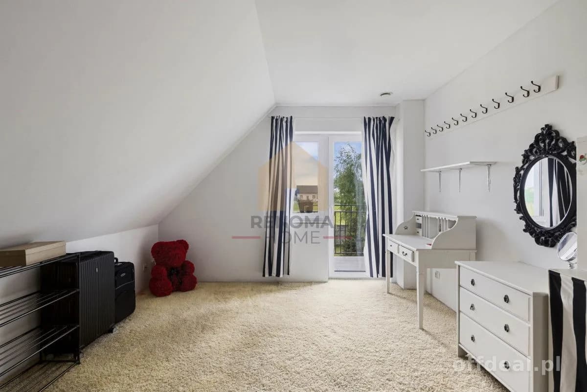 Zdjęcie 9: Dom, 6 pokoje, 190 m², Kobylice
