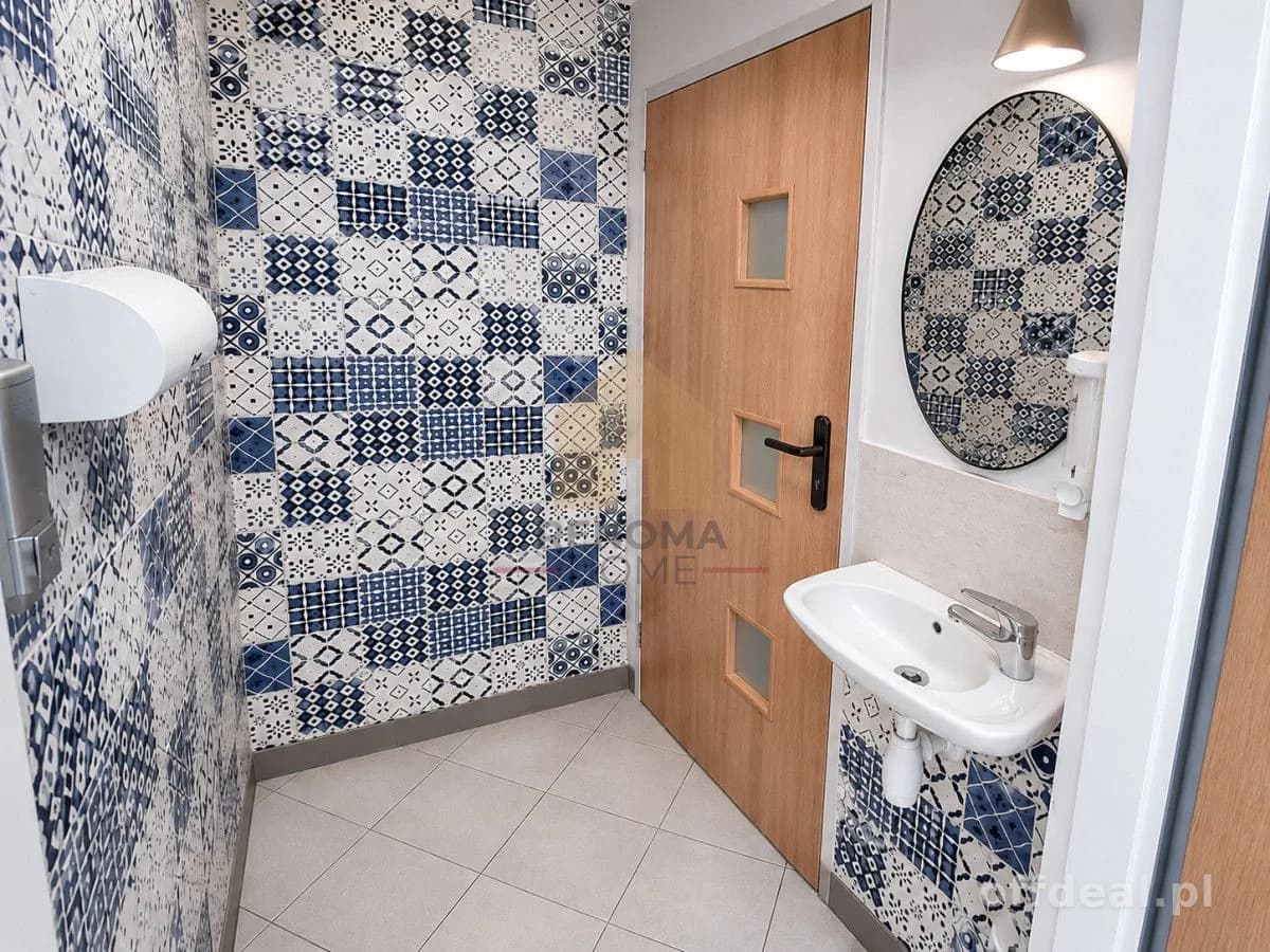 комерційна нерухомість в оренду у Zielona Góra | 108,3 m²