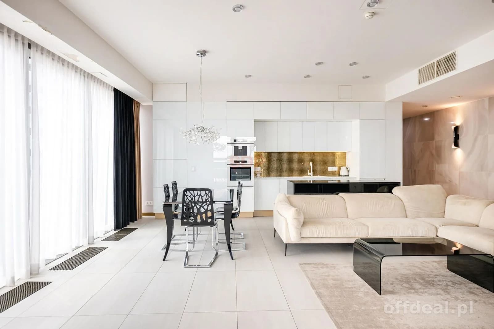 квартира на продаж у Wrocław, Stare Miasto, Przedmieście Świdnickie | 3-кімн. | 177,2 m²