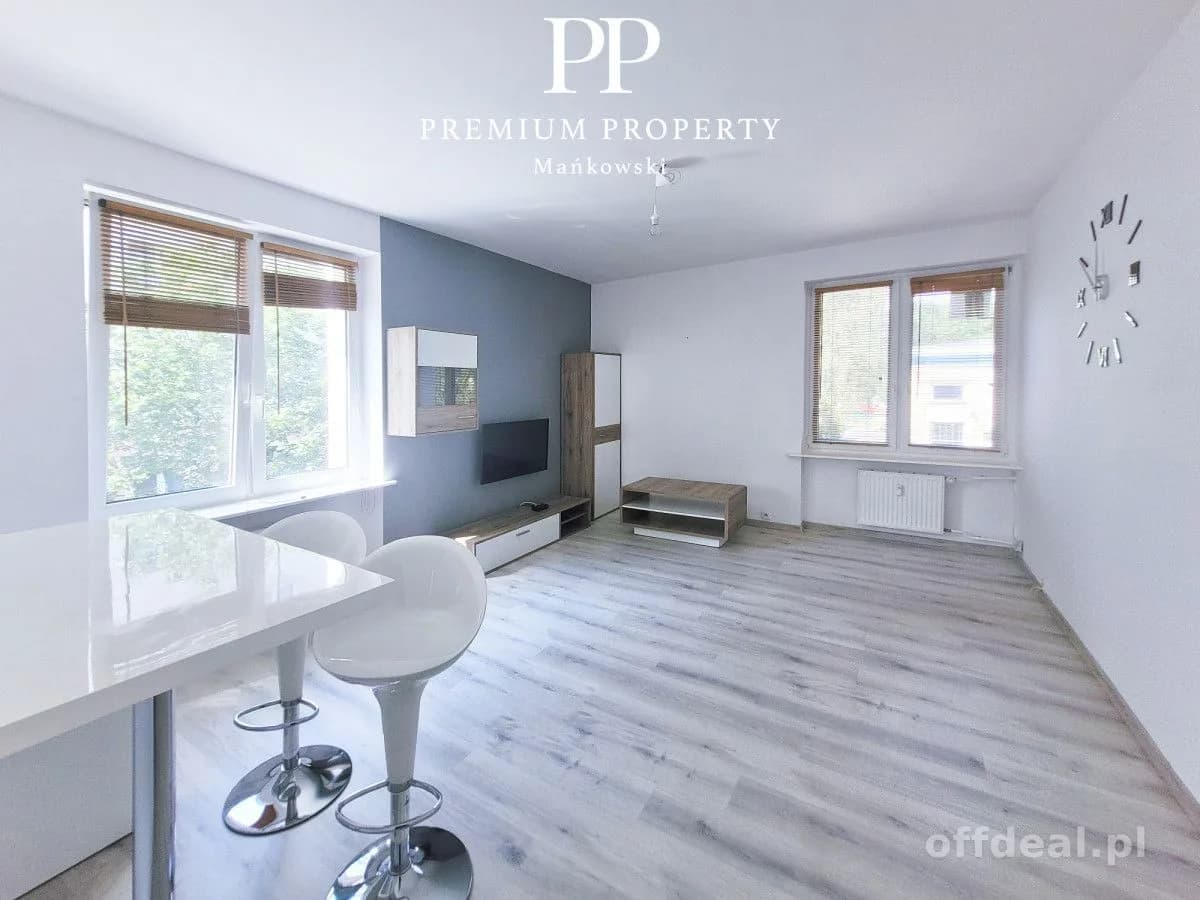 Kapuściska / I piętro 48,5m2 /po remoncie 2 pokoje