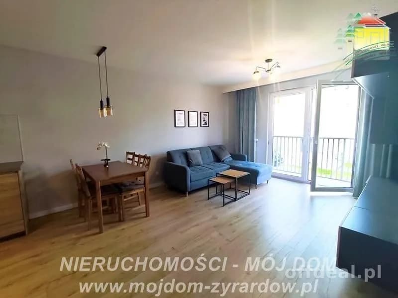 Nowoczesne mieszkanie w bloku z windą, blisko centrum.