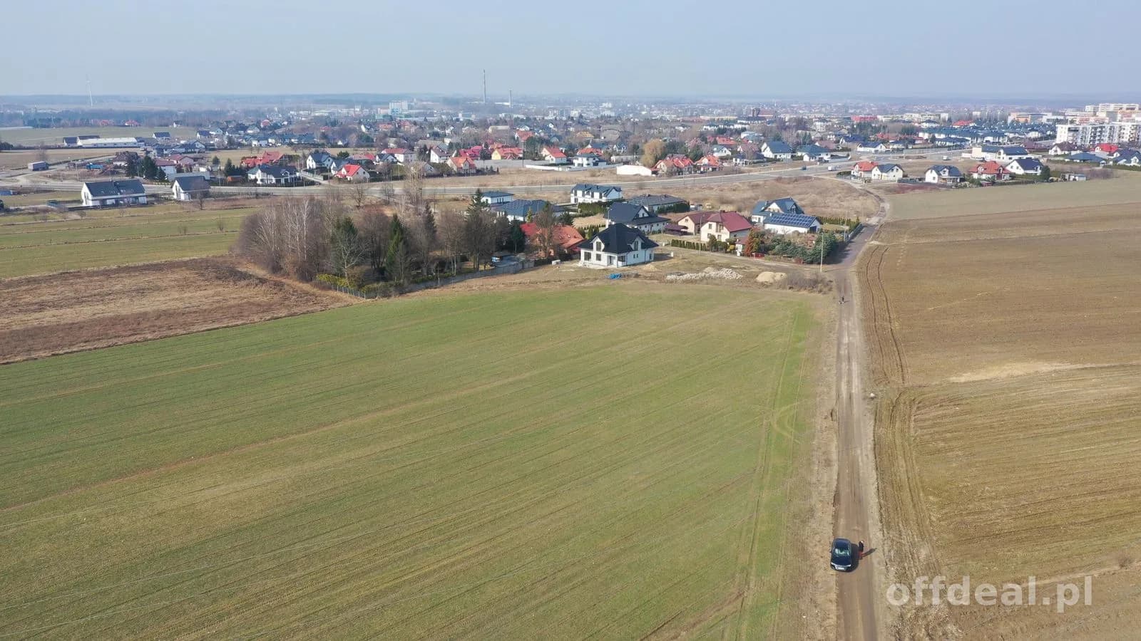 DZIAŁKA INWESTYCYJNA (USŁUGOWA) NA TERENIE MIASTA