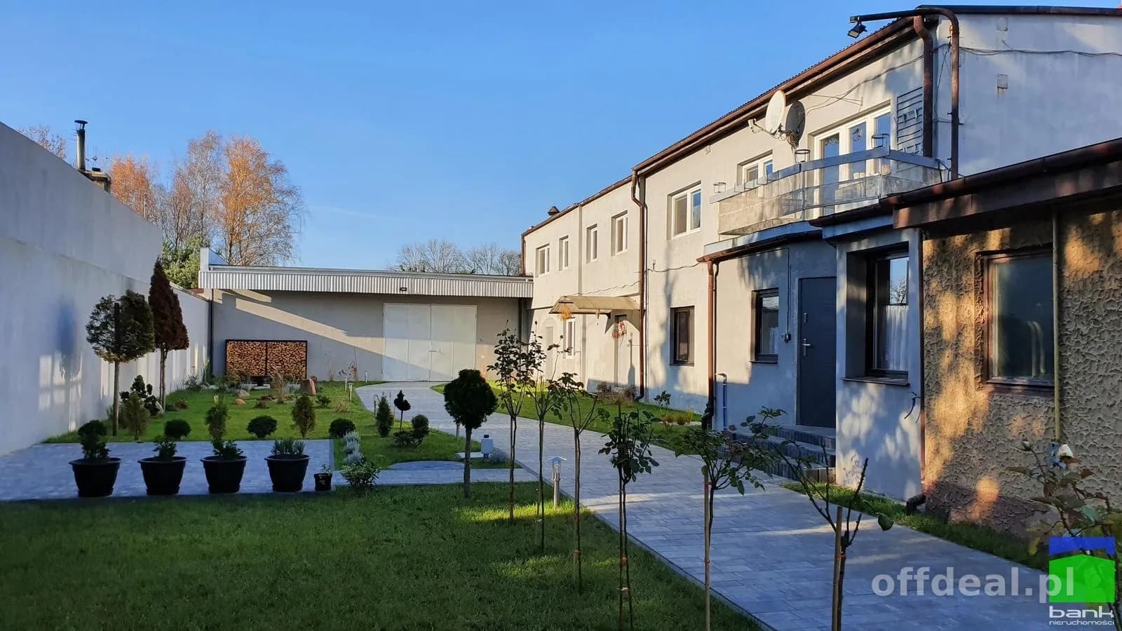 Polesie - dom z warsztatem samochodowym
