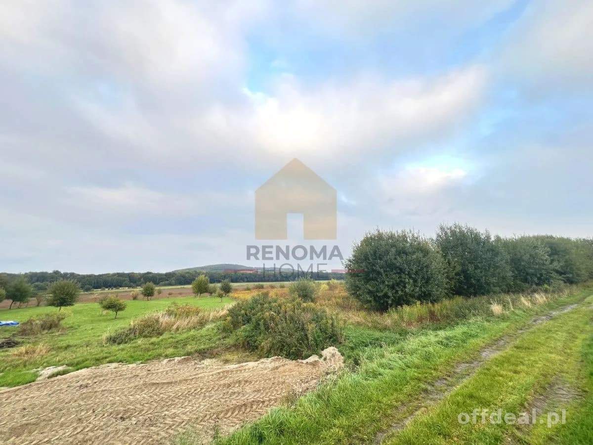 Grundstück zum Verkauf in Żarów | 3.000 m²