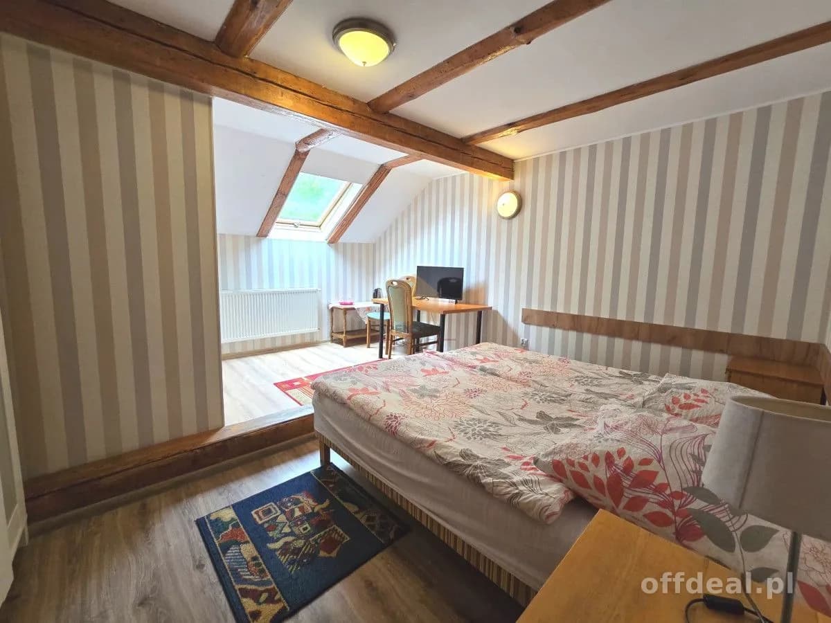 15-Zimmer Gewerbeimmobilie zum Verkauf in Wałbrzych, Rusinowa | 1.044 m²