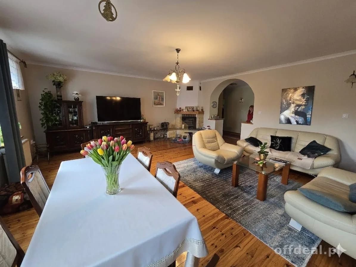 15-Zimmer Gewerbeimmobilie zum Verkauf in Wałbrzych, Rusinowa | 1.044 m²