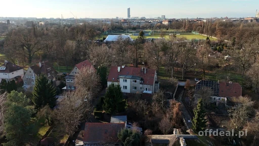 Krzyki, ul.Okólna, działka 897 m²