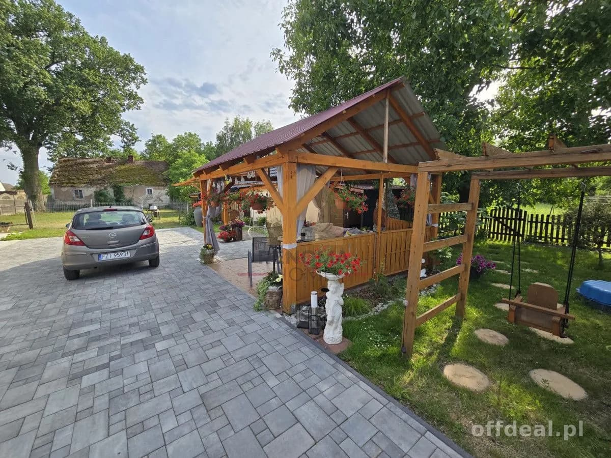 4-Zimmer Haus zum Verkauf in Bojadła | 184 m²