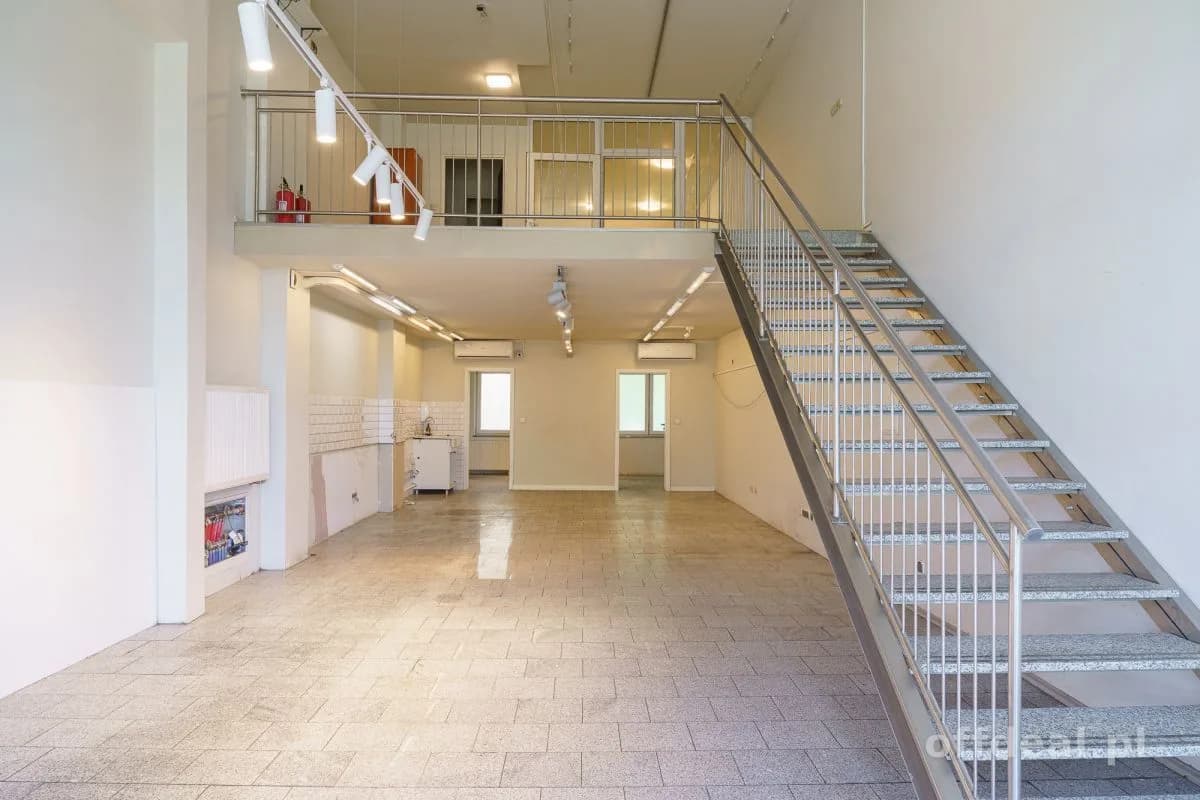 Zdjęcie 1: Lokal, 4 pokoje, 146 m², Wrocław