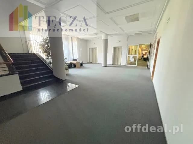 Biuro 235,4m,ul.ŚWIĘTOKRZYSKA,ew.medyczne/usługi