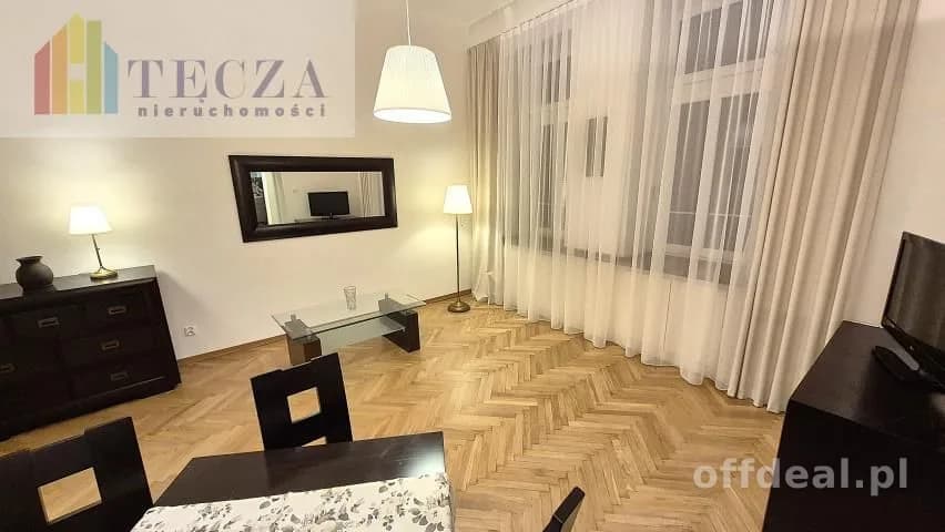 2pok,41m2,ul.FLORY,przy Pl.Unii Lubelskiej