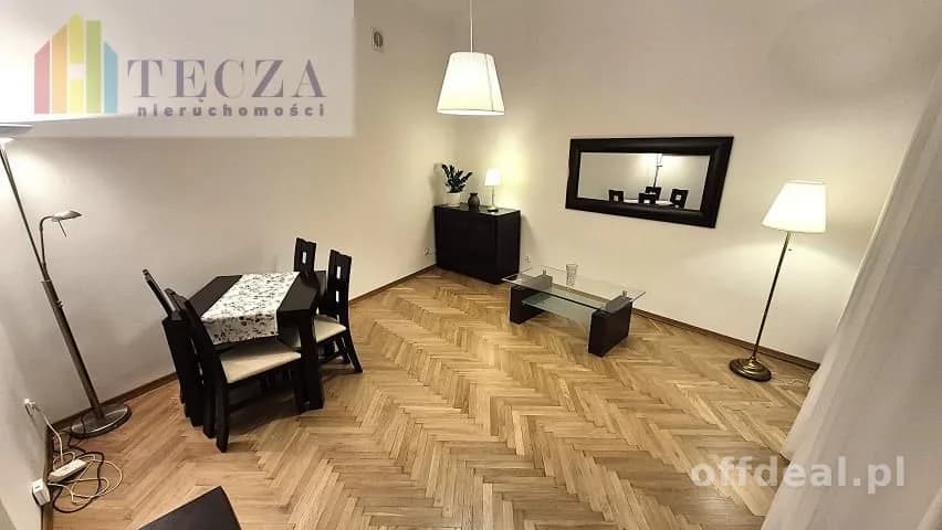 2pok,41m2,ul.FLORY,przy Pl.Unii Lubelskiej