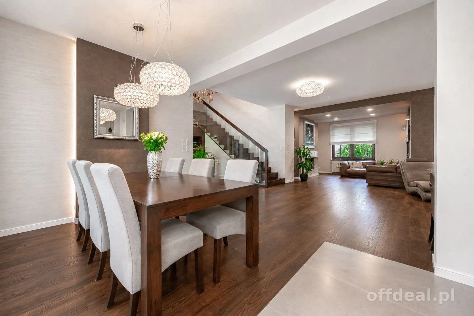 maison à vendre à Biestrzyków | 6 pièces | 294 m²