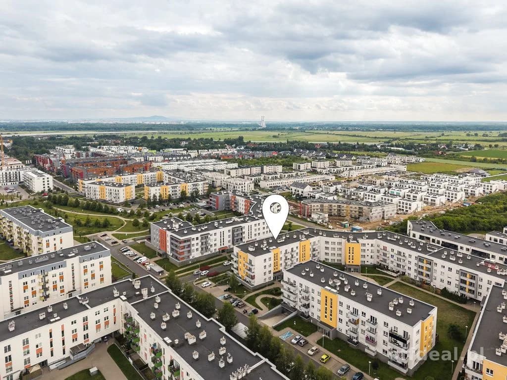 3 pokoje, taras 43 m², garaż, Lipa Piotrowska