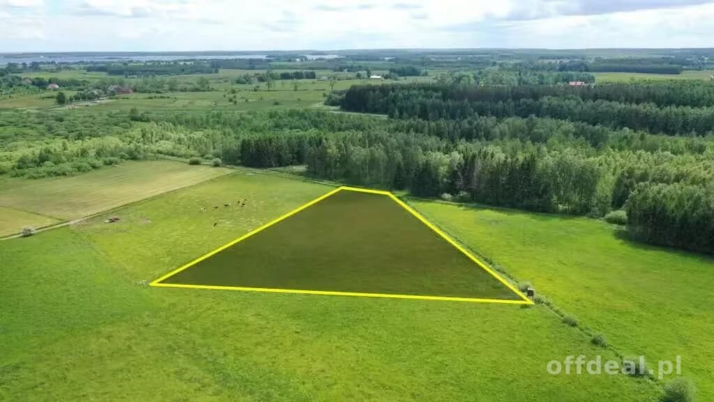 Działka rolna z Warunkami Zabudowy w m. Róże gm Węgorzewo