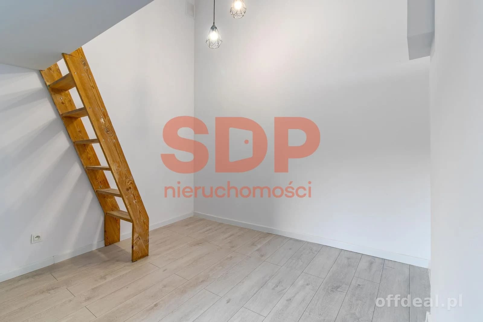 108 m2 | 3 niezależne kawalerki po remoncie | Wysoki standard