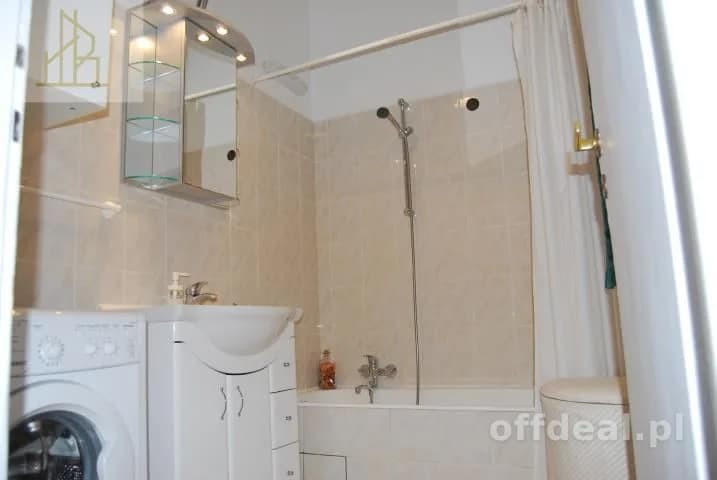 bien commercial à louer à Warszawa, Wola, Mirów | 78 m²