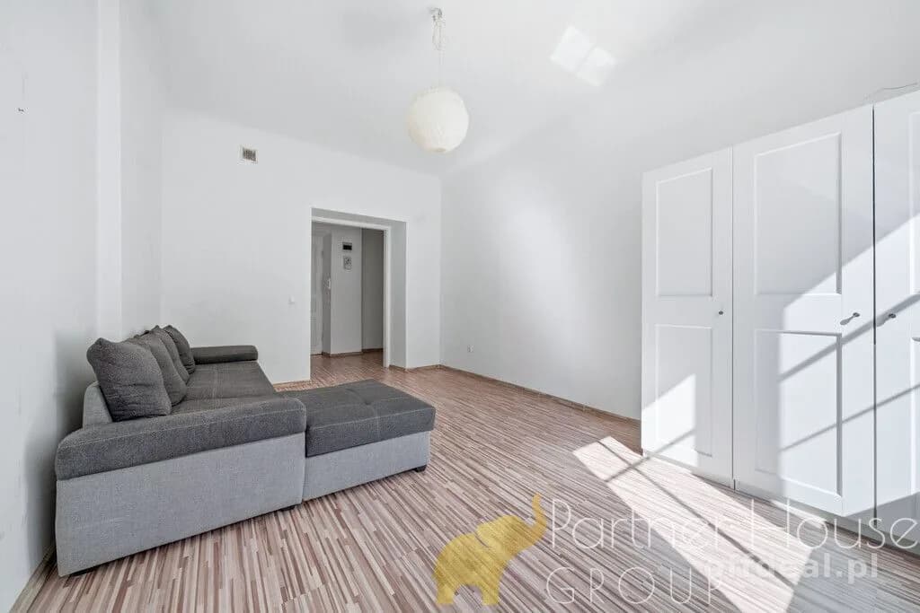 Na wynajem kawalerka (40 m2) Stary Mokotów