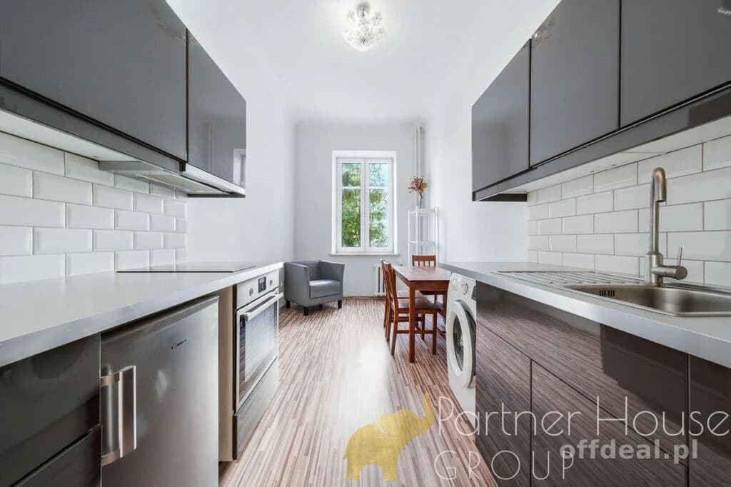 Na wynajem kawalerka (40 m2) Stary Mokotów