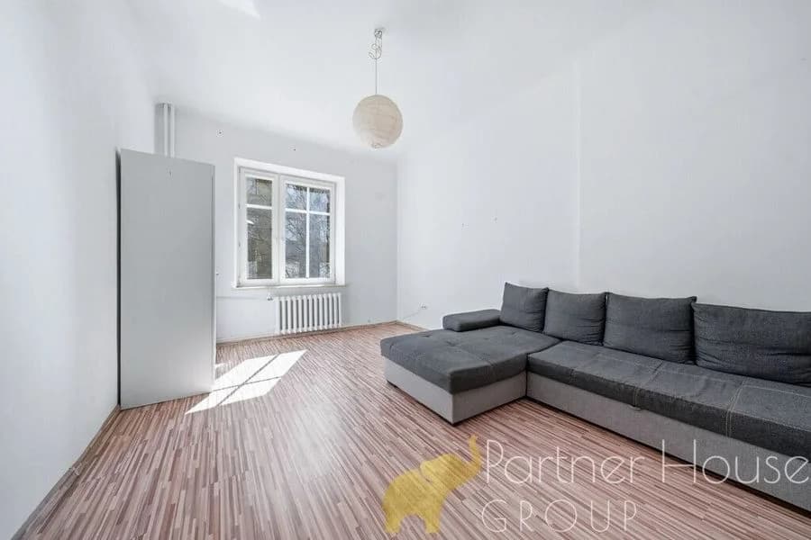 Na wynajem kawalerka (40 m2) Stary Mokotów