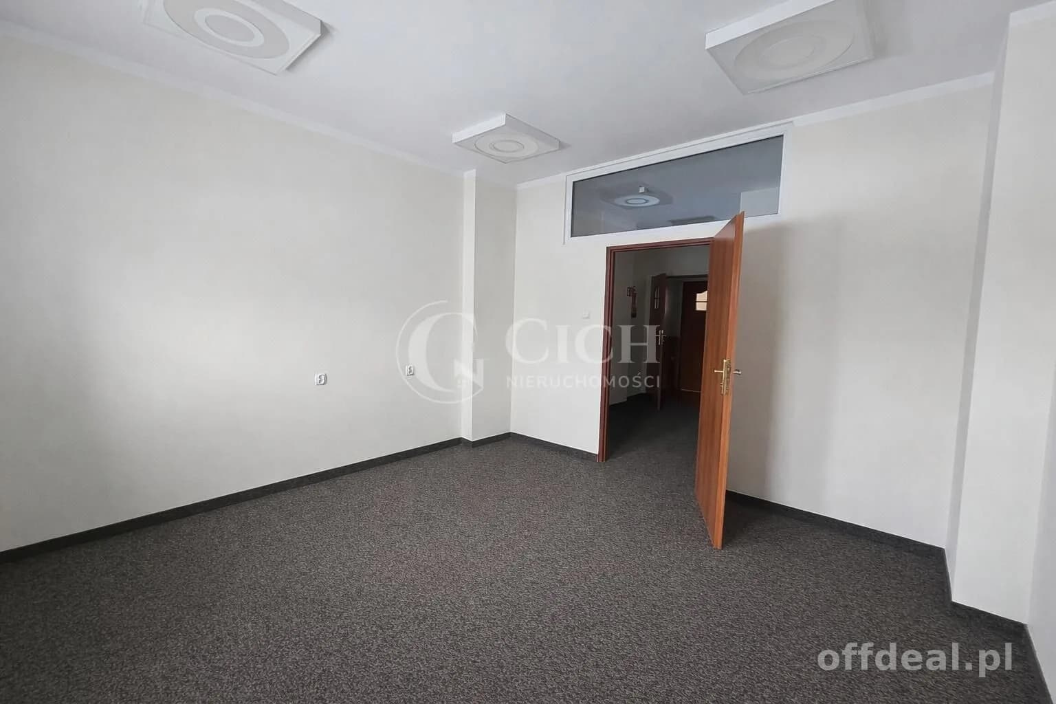 комерційна нерухомість в оренду у Tarnów | 15 m²