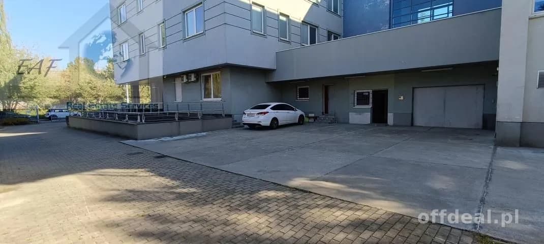 bien commercial à louer à Warszawa, Włochy, Nowe Włochy | 620 m²