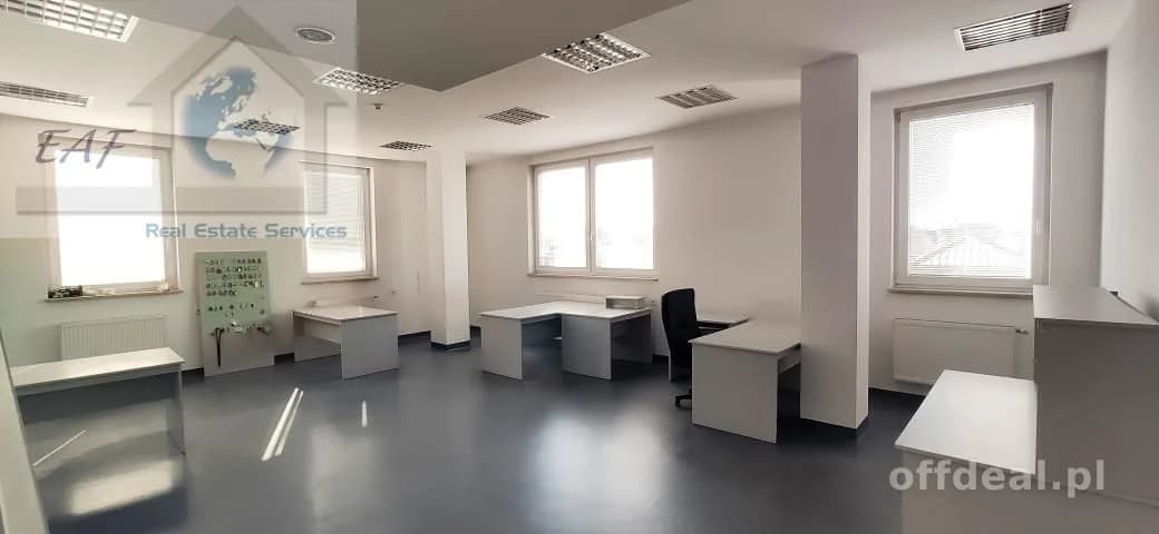 bien commercial à louer à Warszawa, Włochy, Nowe Włochy | 620 m²