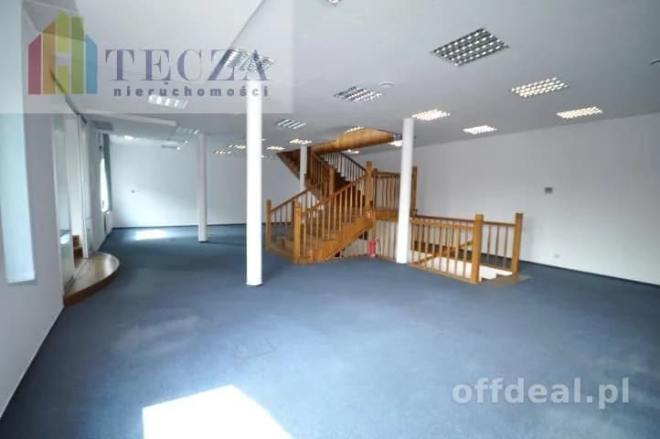 Budynek BIUROWO-USŁUGOWY 541 m2 Wolnostojący