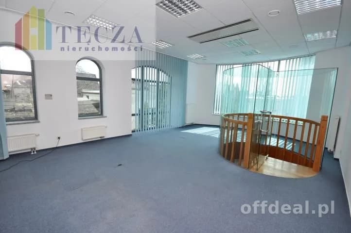 Budynek BIUROWO-USŁUGOWY 541 m2 Wolnostojący