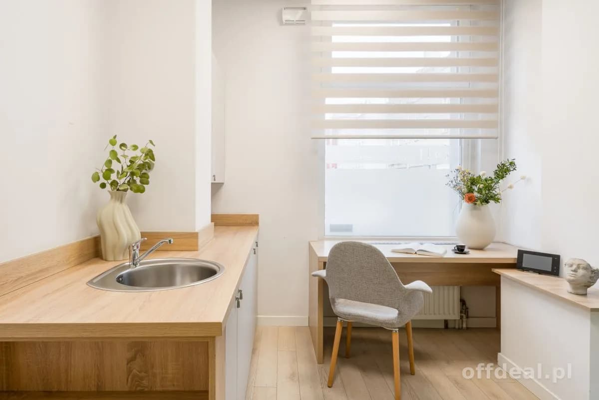 bien commercial à louer à Wrocław, Śródmieście, Ołbin | 10 pièces | 115 m²