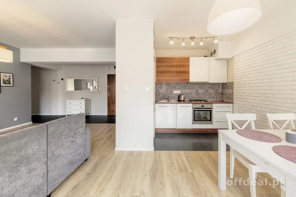 Zdjęcie 3: Mieszkanie, 2 pokoje, 63 m², Giżycko