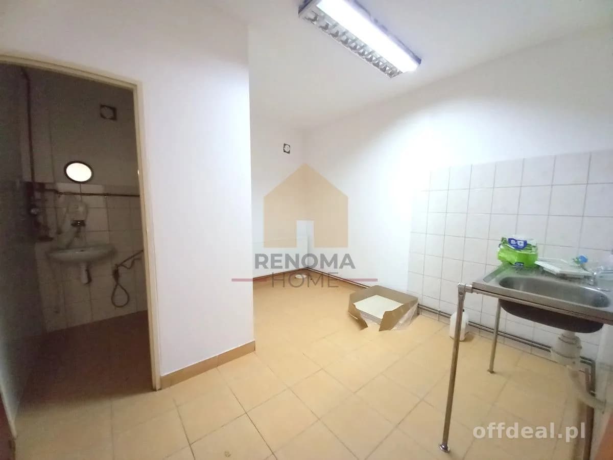 4-room commercial property for sale in Żarów | 49.2 m²