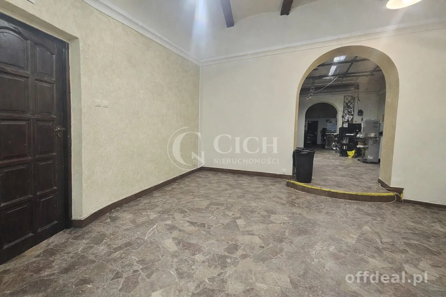 комерційна нерухомість в оренду у Tarnów | 83,44 m²